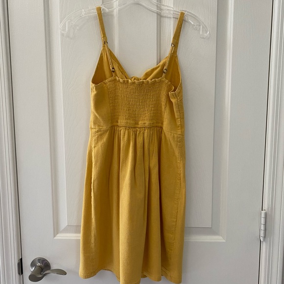 Hollister Saffron Yellow Tie Front Spaghetti Strap Lined Dress - Picture 5 of 13